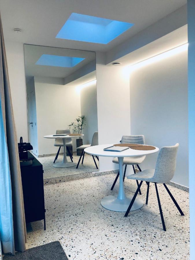 Suites Le Porte-Bonheur Brugge Bagian luar foto