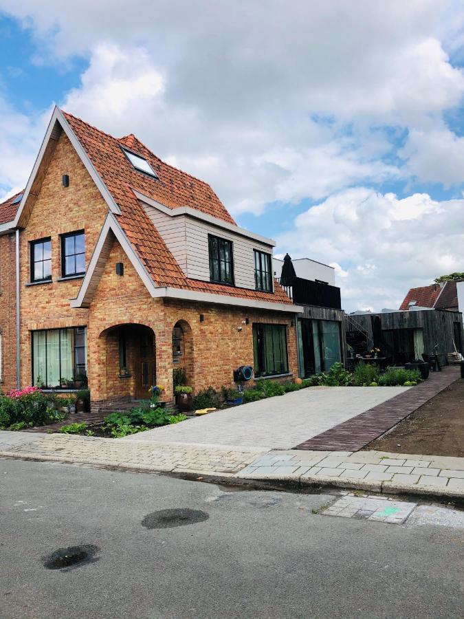 Suites Le Porte-Bonheur Brugge Bagian luar foto